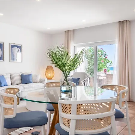 Beachfront Da Luz By Blue Diamond Apartament *